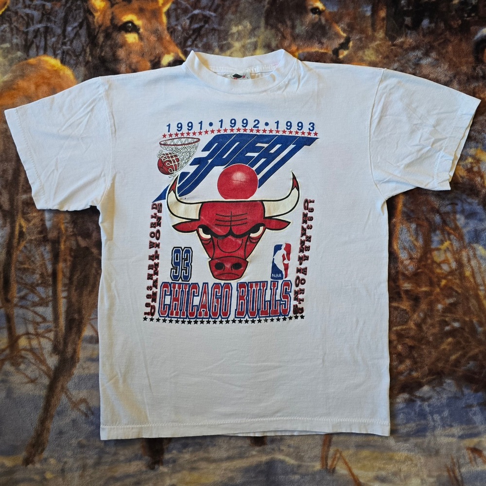 Vintage Chicago Bulls 91-93 3PEAT Champs Single Stitch Bootleg NBA Tee sz Large